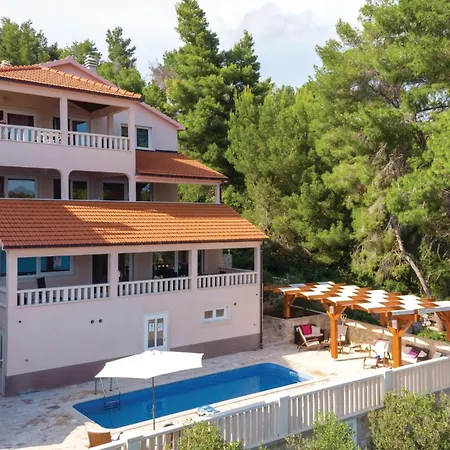 Apartamento Bb Ii Prizba
