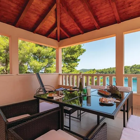 3 Bedroom Stunning In Prižba