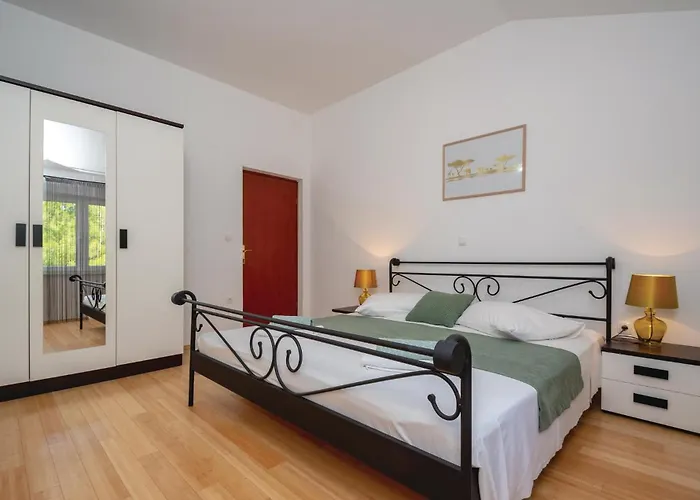 Bb Ii Appartement Prizba